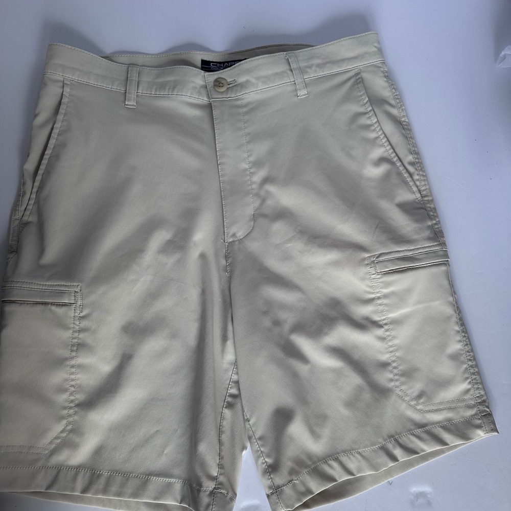 Chaps Golf 32 Shorts Beige Flat Front Cargo Pockets Golf‎ Active Casual